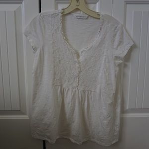 V-Neck White Short Sleeve Top with lace detailing